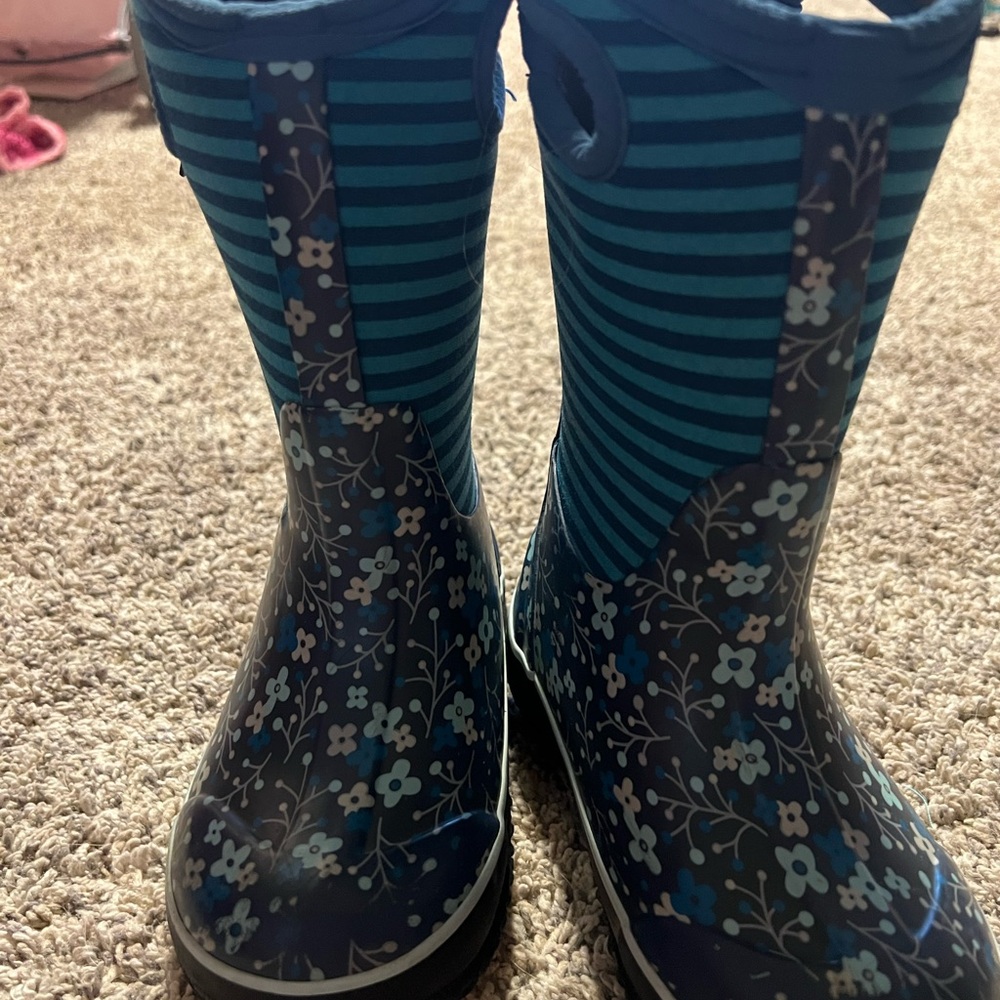 Bogs Kids Boots - Blue Floral and Stripes